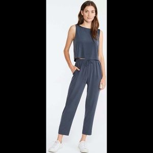 Lou & grey SO COZY pants. Size XS.